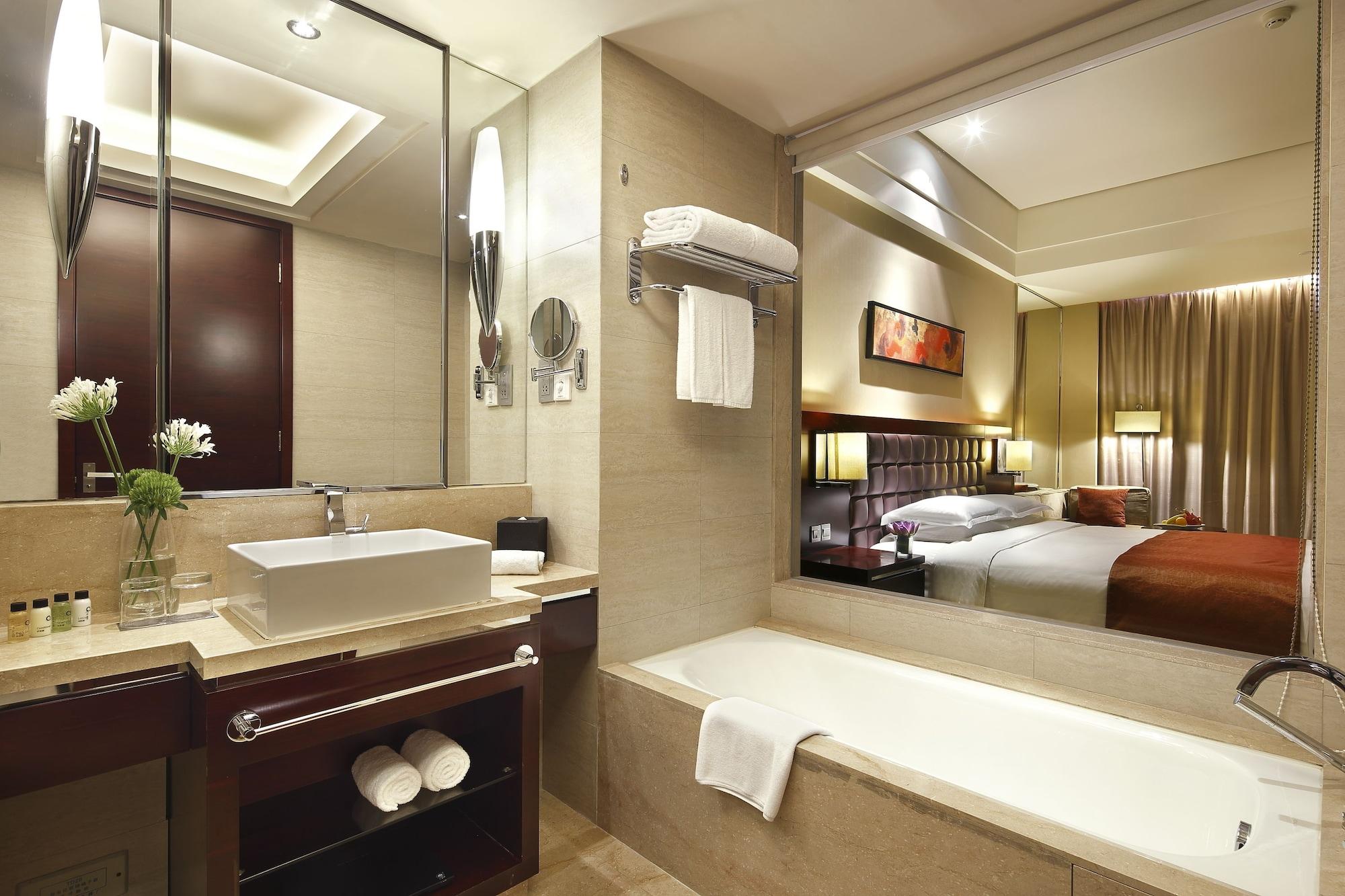The Qube Hotel Shanghai -Close To Pudong International Airport And Disney Land Exterior photo