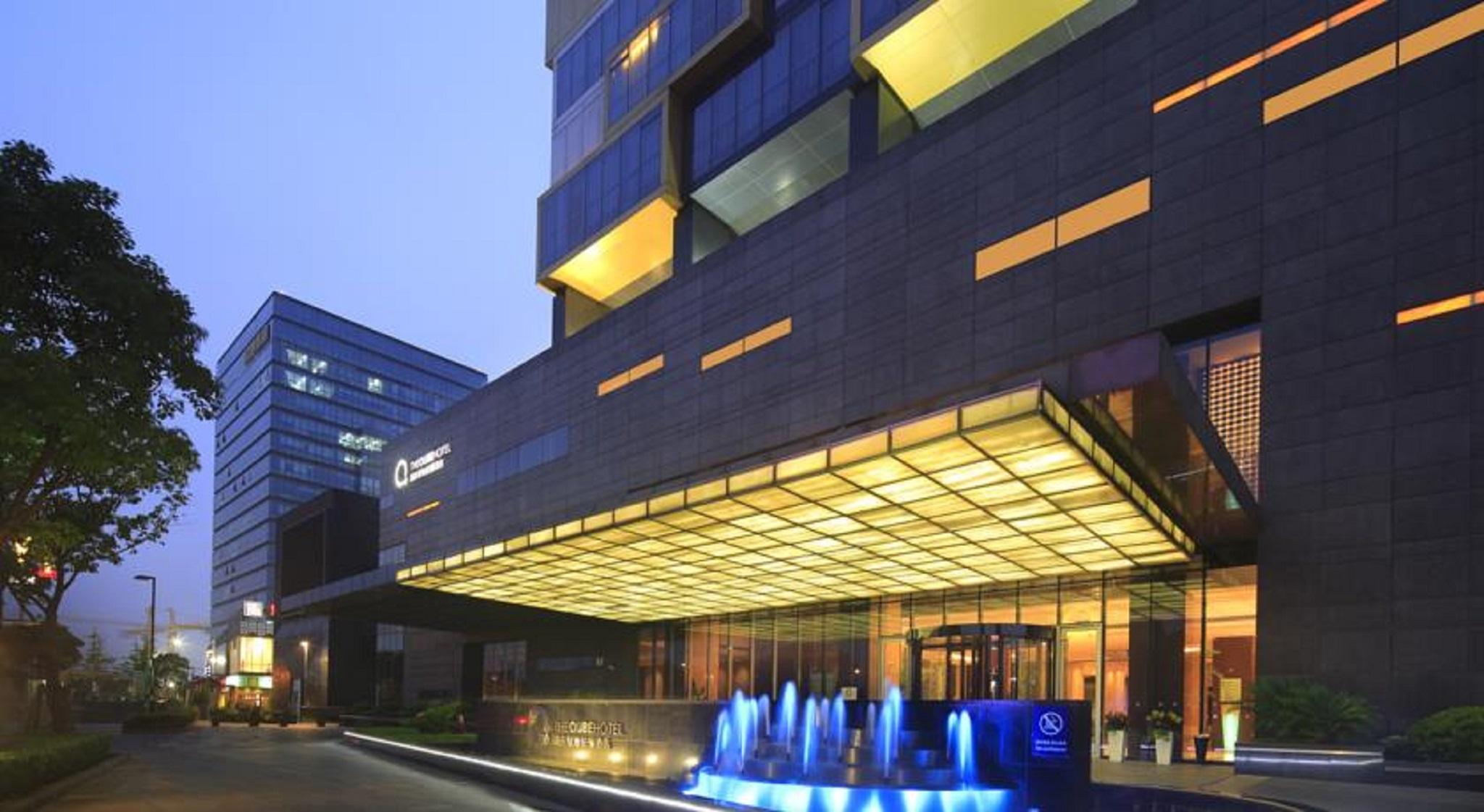 The Qube Hotel Shanghai -Close To Pudong International Airport And Disney Land Exterior photo
